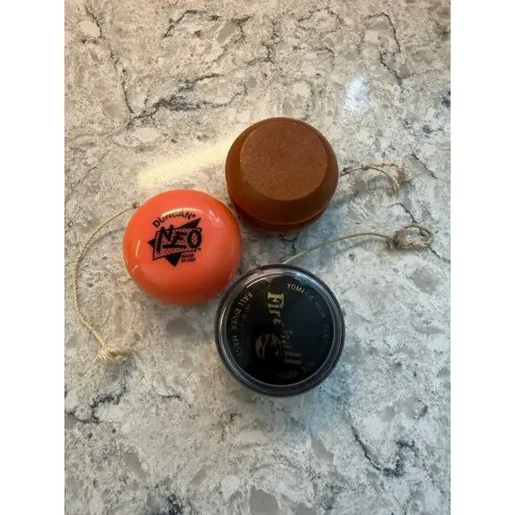 Set of 3 Vintage Yo-Yos Duncan Neo Wooden and Fireball Yomega JL - Picture 1 of 6